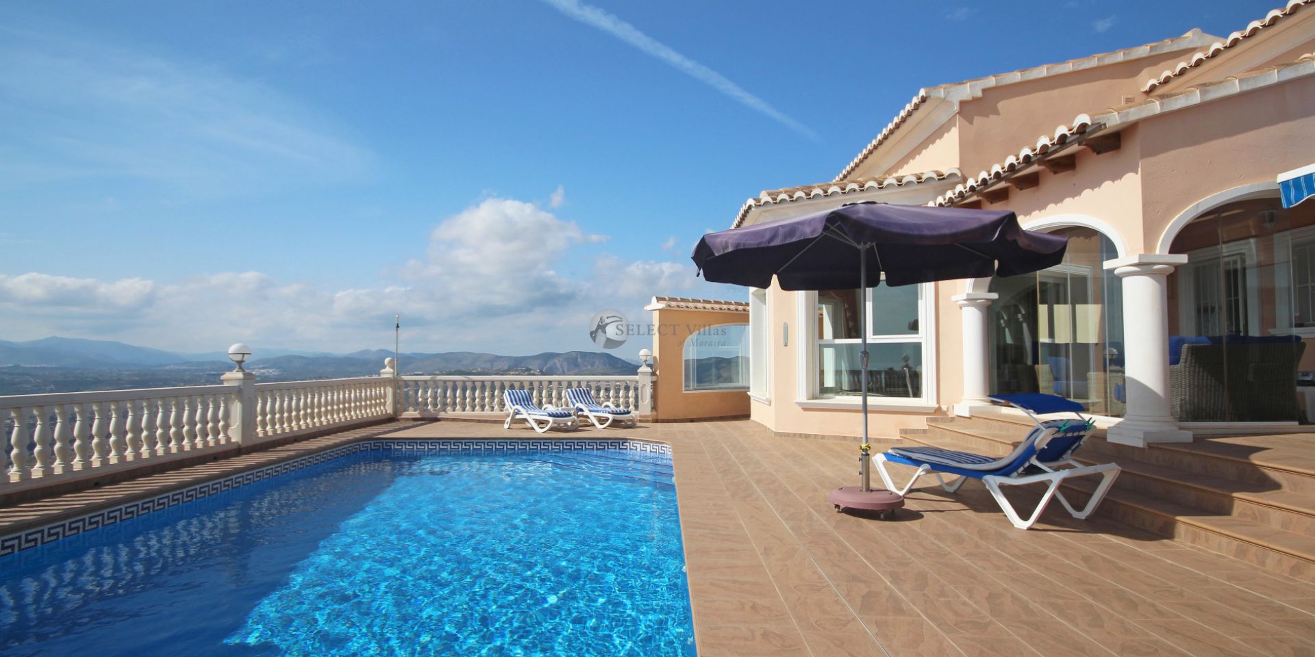 villa avec vue et piscine privée à vendre à Benitachell